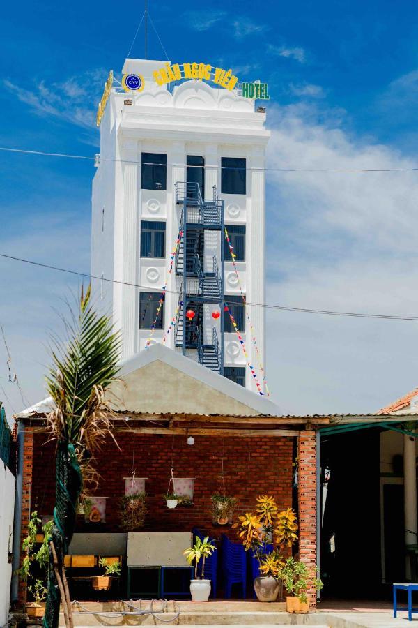 Chau Ngoc Vien Hotel - Bien My Khe - Куангнгай Екстер'єр фото